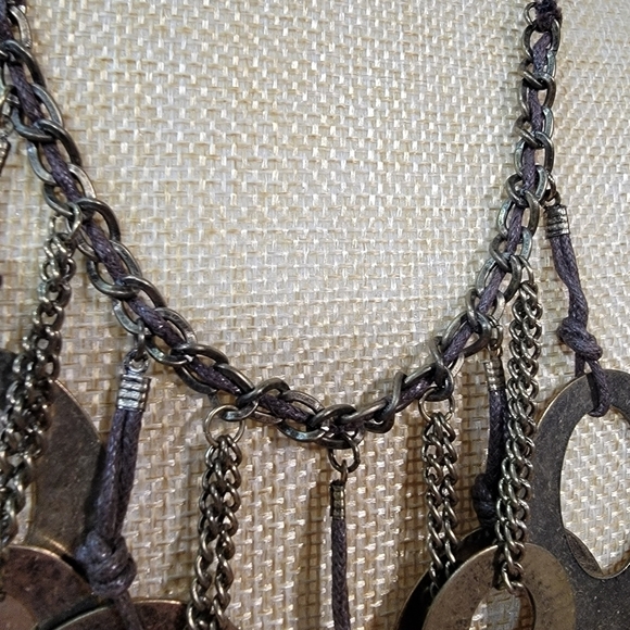 NEW Decree Boho Necklace Metal Loops and chain statement Bib Necklace - Picture 14 of 17